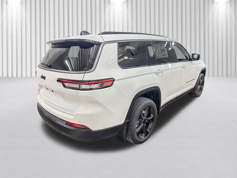 New 2026 Jeep Grand Cherokee L Limited image 5