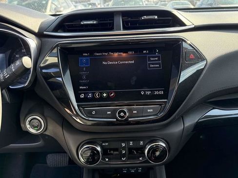 Used 2022 Chevrolet TrailBlazer LT w/ Convenience Package image 29