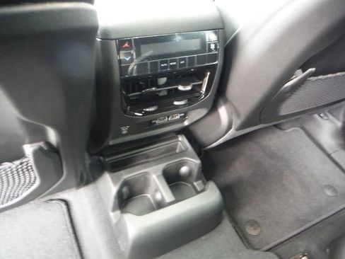 New 2025 Jeep Grand Cherokee L Altitude AWD/4WD image 37