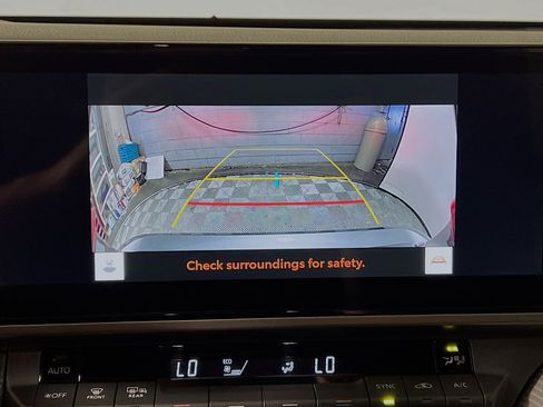 Used 2025 Toyota Camry SE w/ Multimedia Upgrade Package image 28