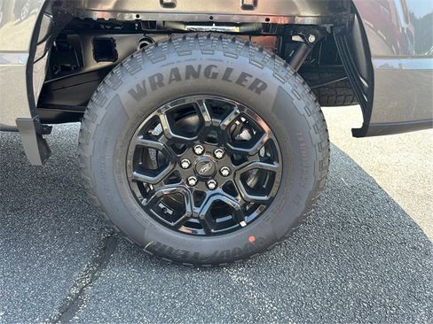 New 2025 Ford F150 XLT w/ Equipment Group 302A MID image 14