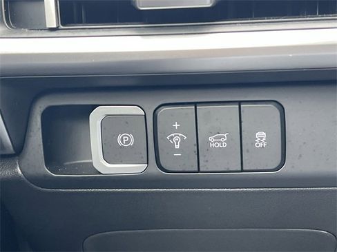 Used 2025 Hyundai Santa Fe SEL image 21