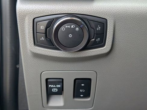 Used 2019 Ford F150 XLT w/ Equipment Group 302A Luxury image 20