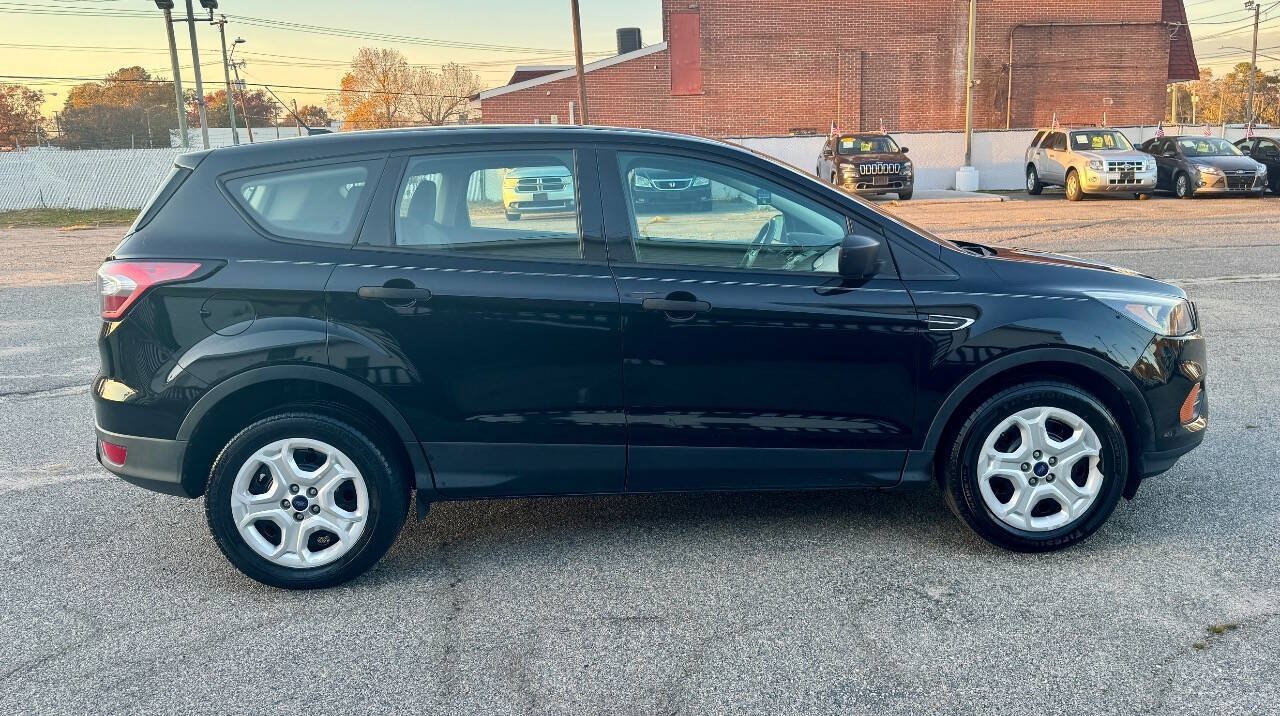 Used 2018 Ford Escape S FWD image 5