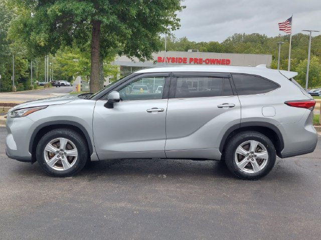 Certified 2020 Toyota Highlander LE FWD image 10