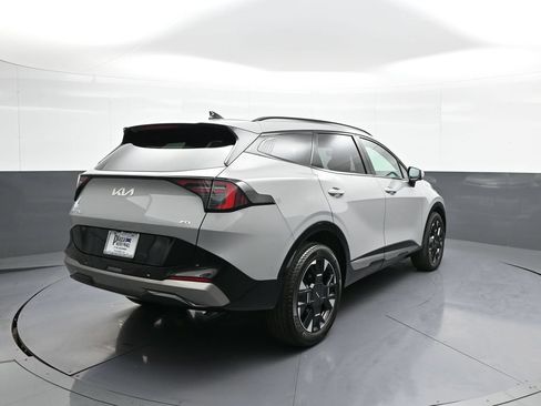 Certified 2026 Kia Sportage SX AWD/4WD image 6