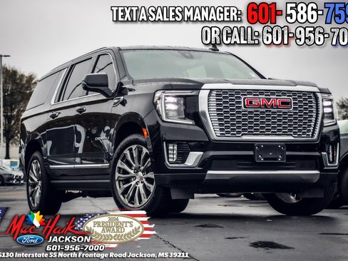 Used 2021 GMC Yukon XL Denali w/ Denali Premium Package image 1
