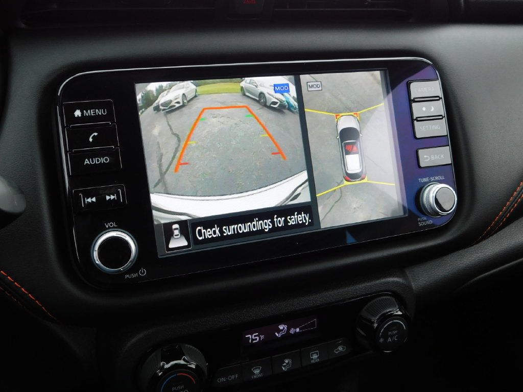 Used 2024 Nissan Kicks SR FWD image 33