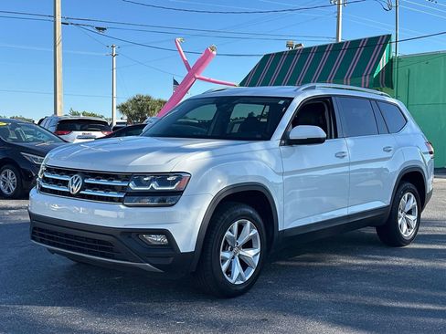 Used 2018 Volkswagen Atlas SE image 1