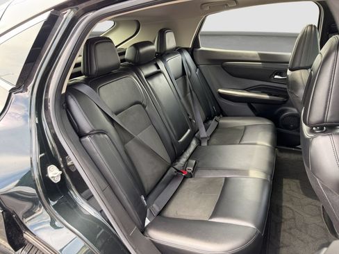 Used 2023 Nissan Ariya FWD image 19