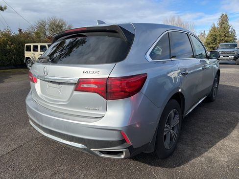 Used 2018 Acura MDX SH-AWD image 5
