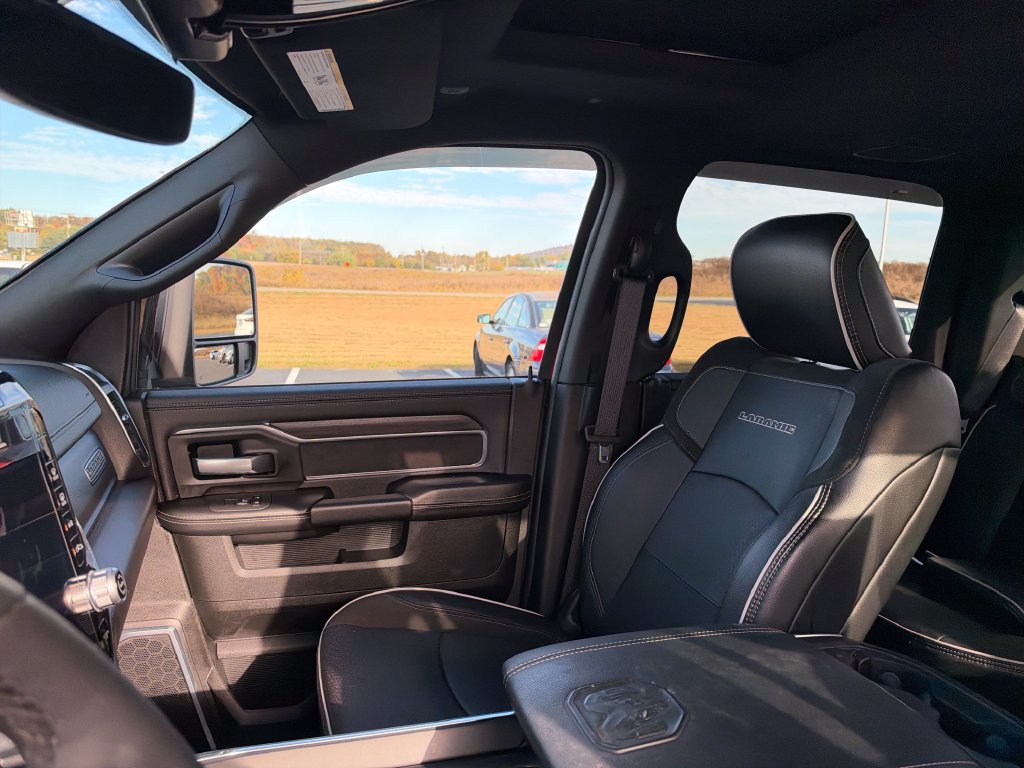 Used 2026 RAM 3500 Laramie w/ Night Edition AWD/4WD image 21