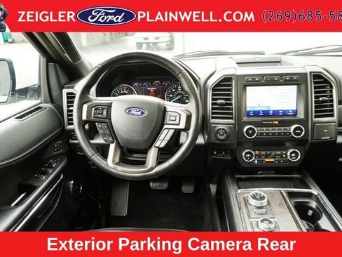 Used 2021 Ford Expedition Max Limited AWD/4WD image 16