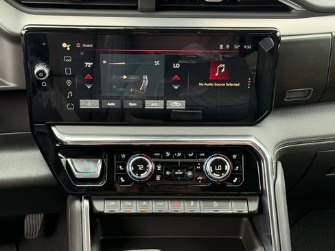 New 2026 GMC Sierra 1500 Denali w/ Denali Reserve Package image 38