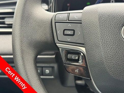 Used 2025 Toyota Camry LE FWD image 14