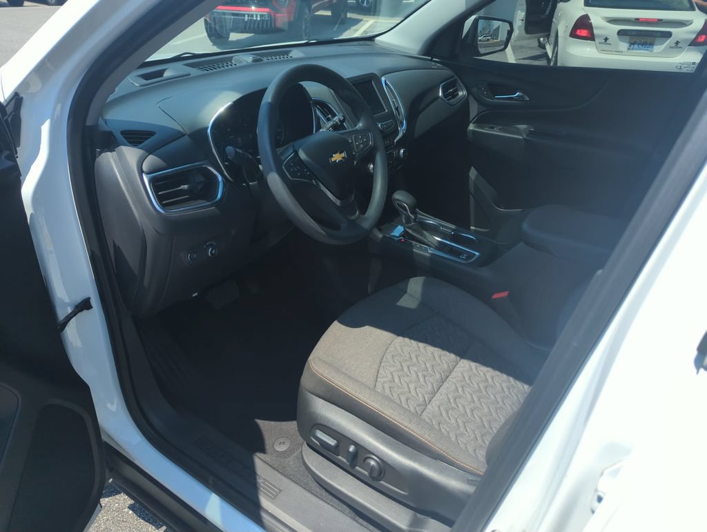 Used 2022 Chevrolet Equinox LT FWD image 10