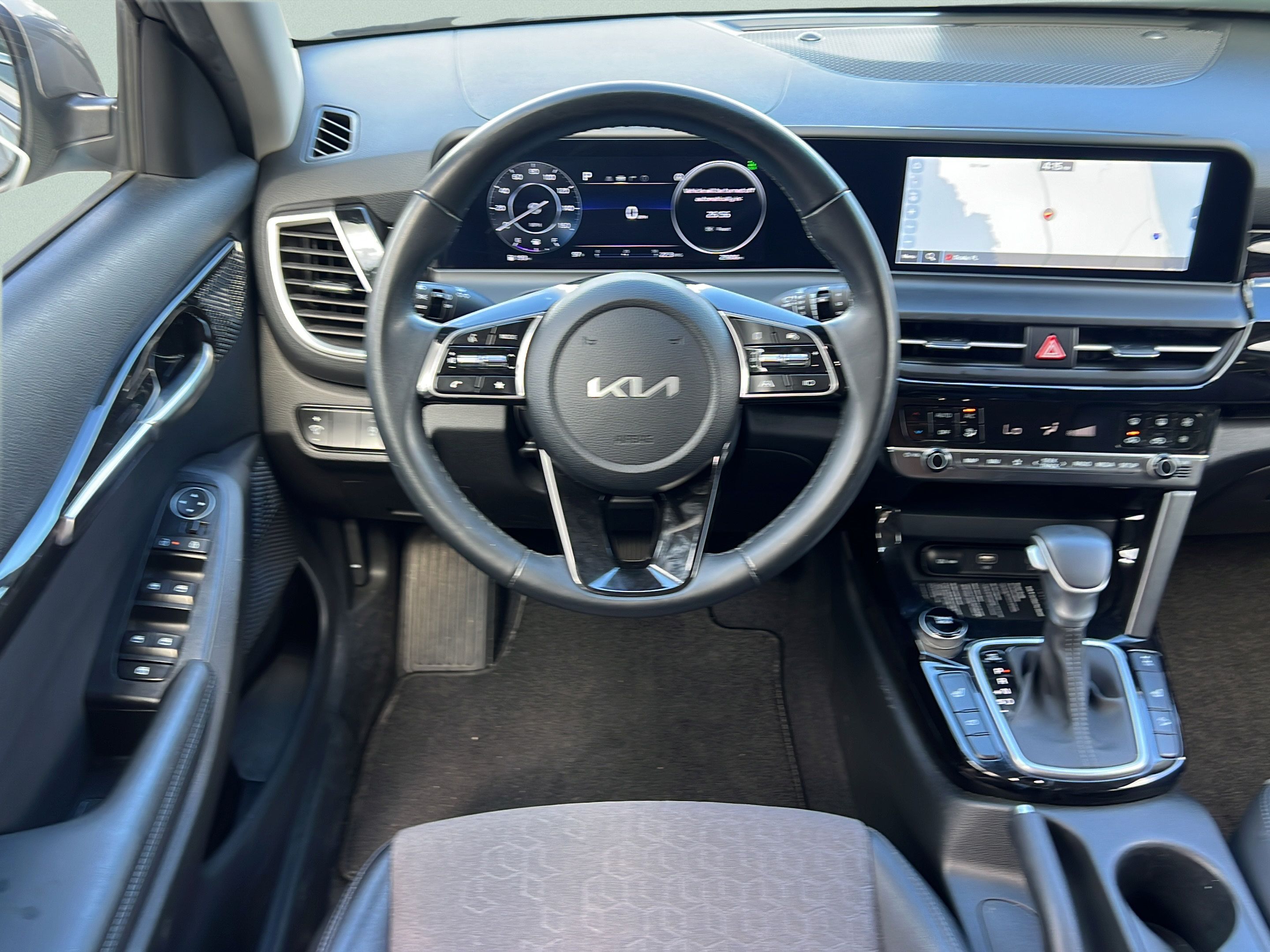 Certified 2024 Kia Seltos S AWD/4WD image 12