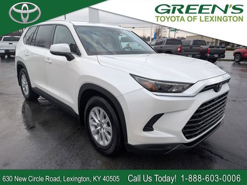 Certified 2024 Toyota Grand Highlander XLE image 1