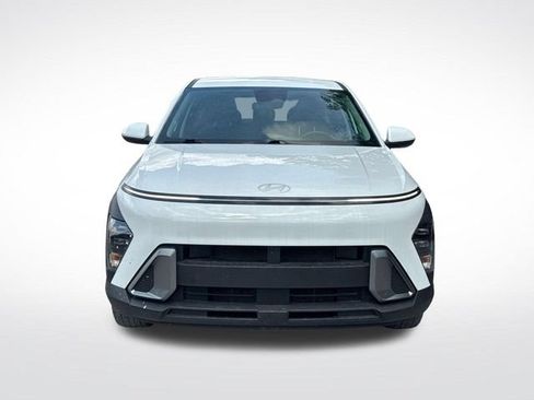 Used 2025 Hyundai Kona SE FWD image 10