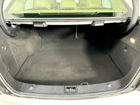 Used 2013 Mercedes-Benz C 300 4MATIC Sedan image 34