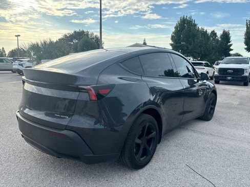 Used 2026 Tesla Model Y Long Range AWD/4WD image 5