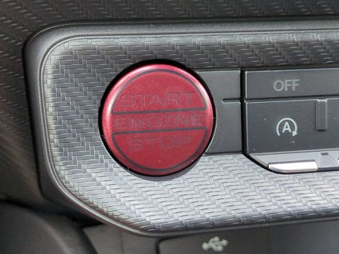 Used 2025 Ford Mustang Coupe RWD image 29