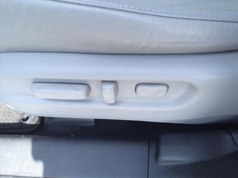 Used 2016 Honda Pilot Touring image 5