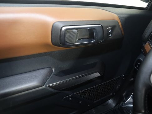 Used 2024 Ford Bronco Outer Banks image 30