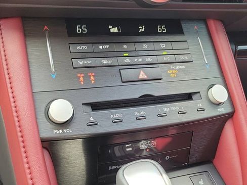 Used 2023 Lexus RC 350 image 23