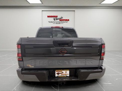 Used 2025 Nissan Frontier PRO-4X w/ Pro Convenience Package image 6