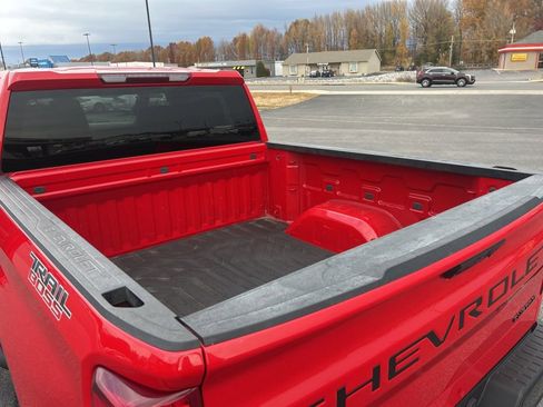 Used 2023 Chevrolet Silverado 1500 Custom Trail Boss w/ LPO, Dark Essentials Package image 28