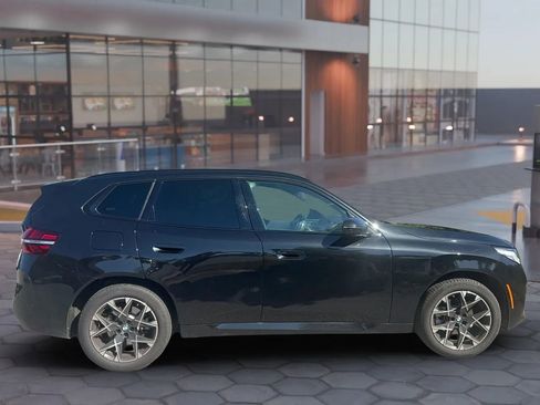 Used 2025 BMW X3 xDrive30i w/ Premium Package image 7