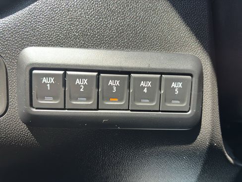 Used 2021 GMC Sierra 1500 AT4 AWD/4WD image 22