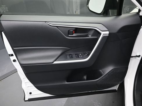 Certified 2025 Toyota RAV4 LE image 12