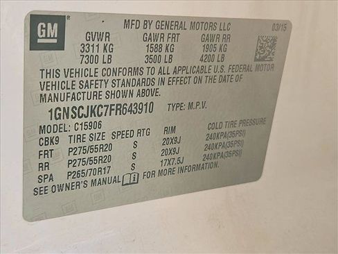 Used 2015 Chevrolet Suburban LT RWD image 28