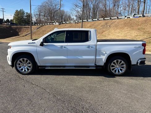 Used 2022 Chevrolet Silverado 1500 High Country w/ Technology Package image 4