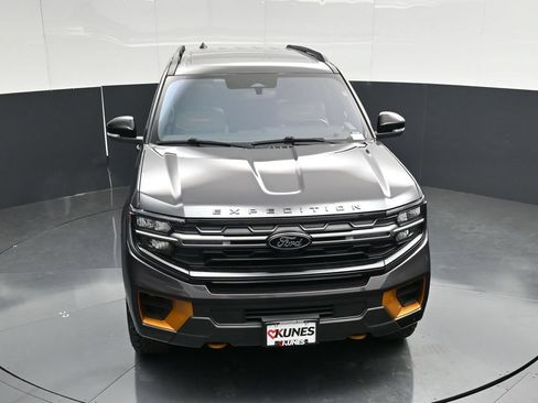 Certified 2025 Ford Expedition Tremor AWD/4WD image 43