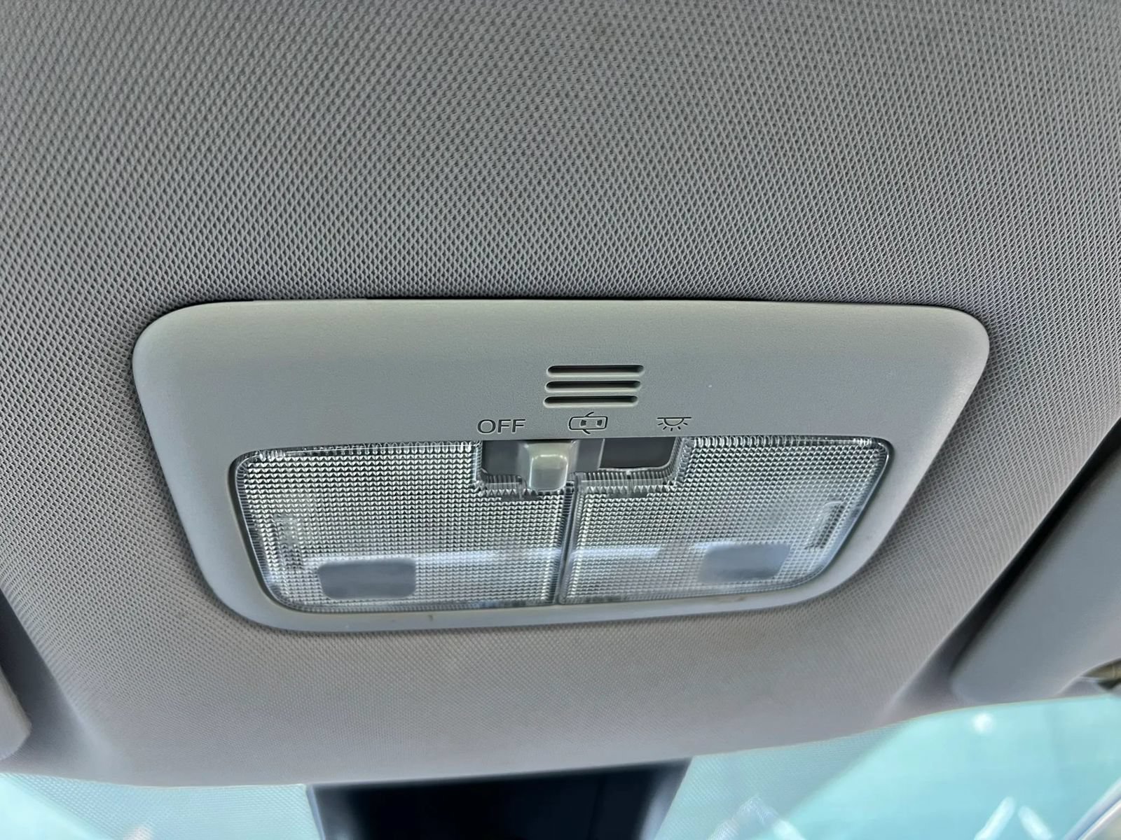Used 2019 Toyota Corolla LE w/ Protection Package FWD image 19
