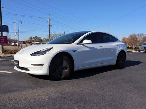 Used 2018 Tesla Model 3 Long Range image 7