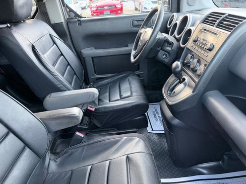Used 2005 Honda Element EX image 9