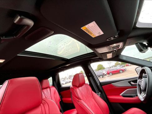 Used 2025 Acura MDX A-Spec image 13