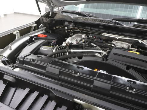 Used 2023 GMC Sierra 2500 SLE w/ SLE Convenience Package image 19