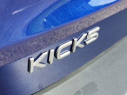 New 2026 Nissan Kicks SV FWD image 8