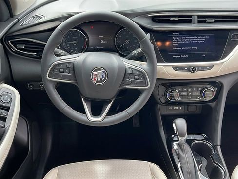 Used 2022 Buick Encore GX Select image 14