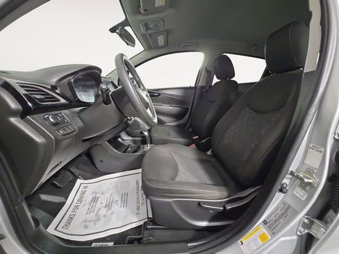 Used 2021 Chevrolet Spark LT FWD image 9