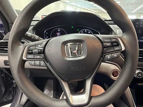 Used 2020 Honda Accord EX image 23