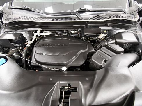 Certified 2024 Honda Passport TrailSport image 12
