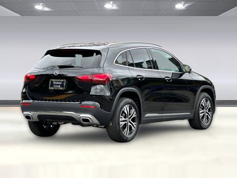 Used 2026 Mercedes-Benz GLA 250 image 9