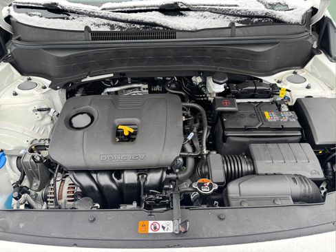 Used 2024 Kia Seltos EX image 14