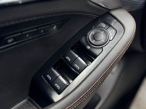 Used 2023 Cadillac CT5 Sport image 8